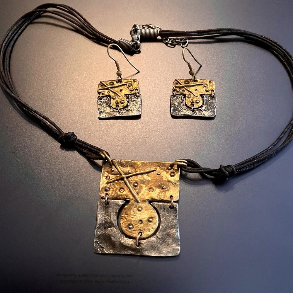 Modern Mixed Metal Artisan Jewelry Set - Picture 4 of 7